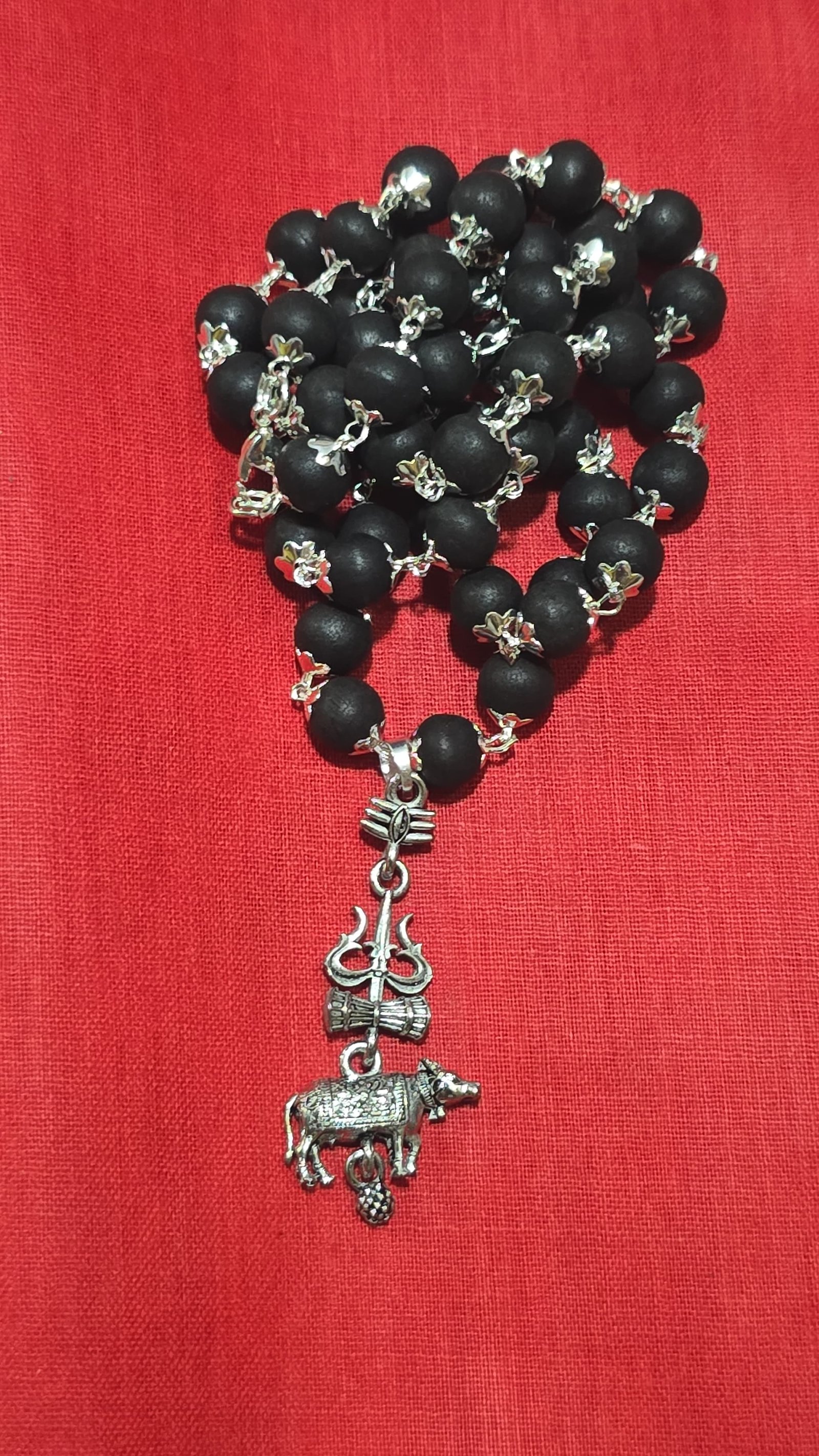 KARUNGALI SILVER PLATED MALAI WITH COW TRISUL  DOLOR