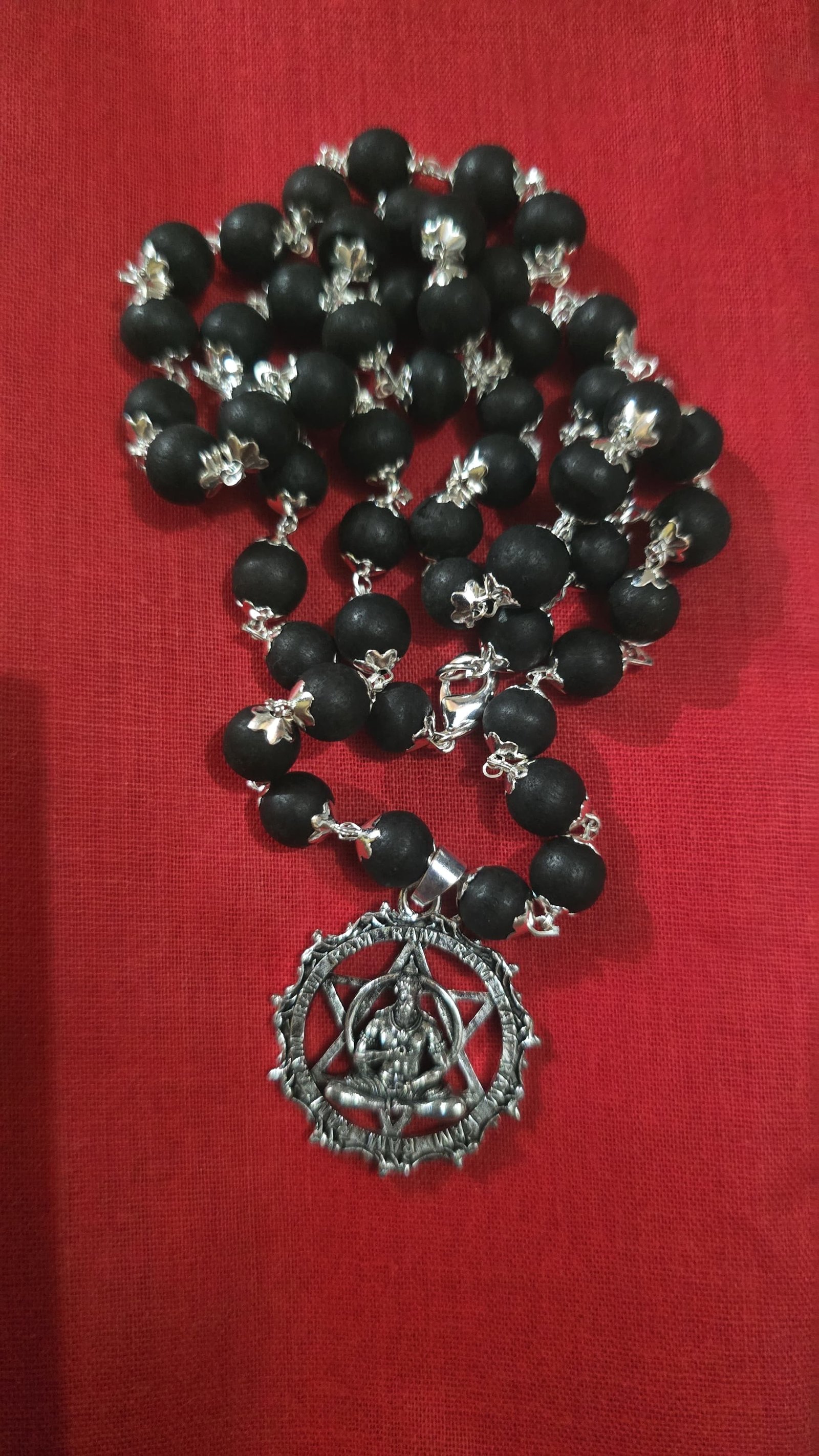 KARUNGALI SILVER PLATED MALAI WITH YOGA  ANJANEYAR DOLOR