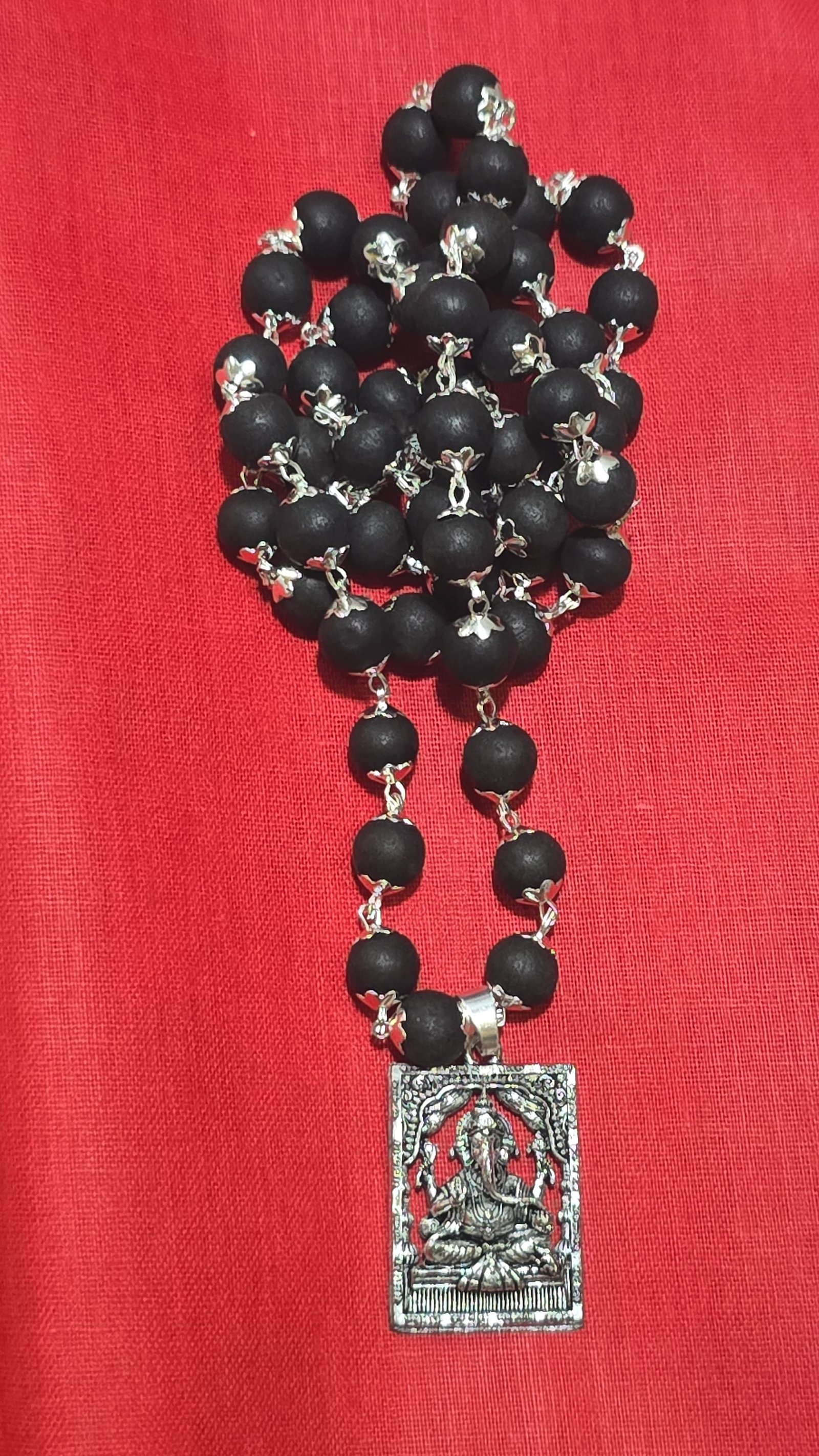 KARUNGALI SILVER PLATED MALAI WITH VINAYAGAR DOLOR