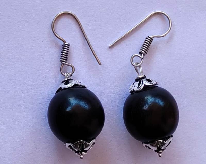 KARUNGALI EARRING - KAMMAL